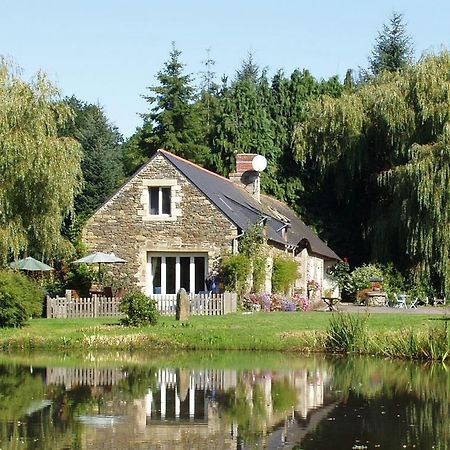 Gites De Lenvos Pontivy Exterior foto